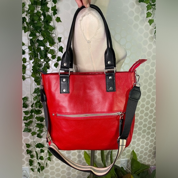 Satchel bag for women in red and black 100% leather, strap. Excellent quality. - Picture 11 of 17